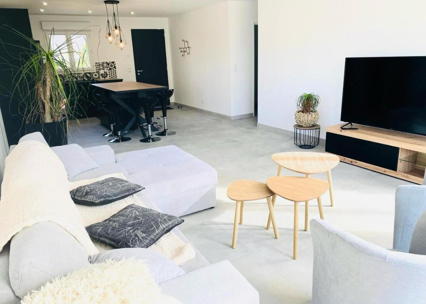 Maison 10 Couchages Romorantin-Lanthenay المظهر الخارجي الصورة